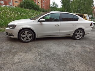 2011 Volkswagen Passat B7, белый, 990000 рублей, вид 5