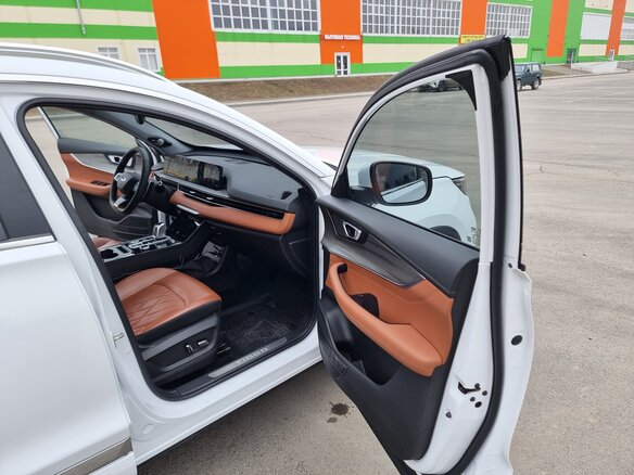 2022 Chery Tiggo 8 Pro Max I, белый, 2600000 рублей - вид 8
