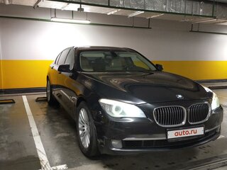 2010 BMW 7 серии 750i xDrive V (F01/F02/F04), чёрный, 2500000 рублей, вид 3