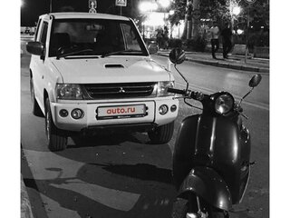 2005 Mitsubishi Pajero Mini II, белый, 450000 рублей, вид 3