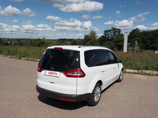 2012 Ford Galaxy II Рестайлинг, белый, 1900000 рублей, вид 4