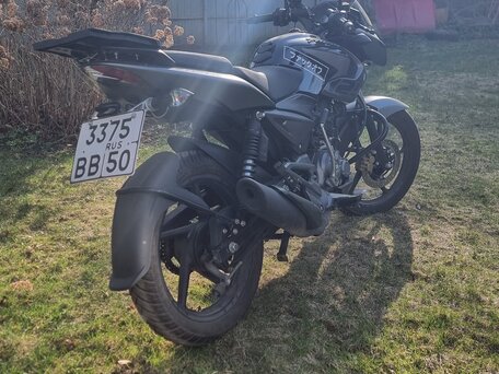 2020 Bajaj Pulsar NS 125, чёрный, 170000 рублей, вид 2