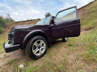 2019 Lada (ВАЗ) 2121 (4x4) I Рестайлинг (2020), фиолетовый, 560000 рублей, вид 3
