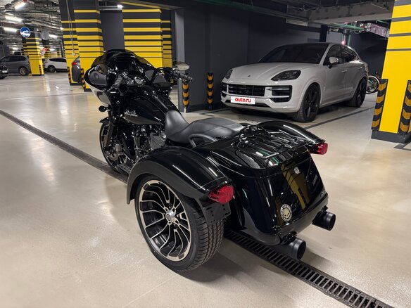 2024 Harley-Davidson Road Glide 3, чёрный, 4300000 рублей - вид 8