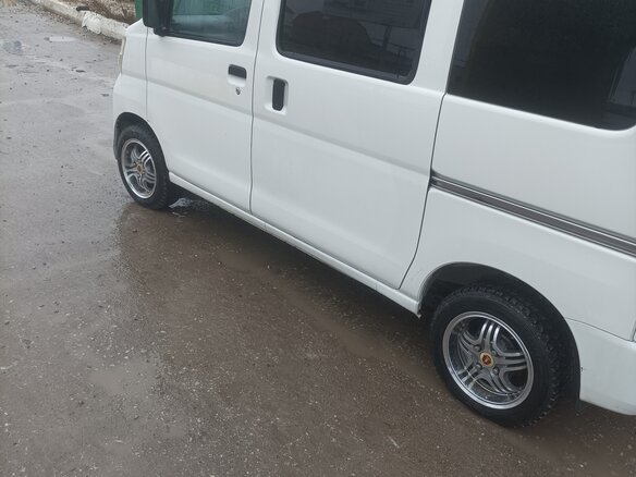 2009 Daihatsu Hijet 3AT X, белый, 560000 рублей - вид 2