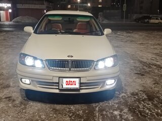 2000 Nissan Bluebird Sylphy I (G10), белый, 450000 рублей, вид 1
