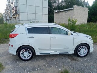 2015 Kia Sportage III Рестайлинг, белый, 1700000 рублей, вид 2