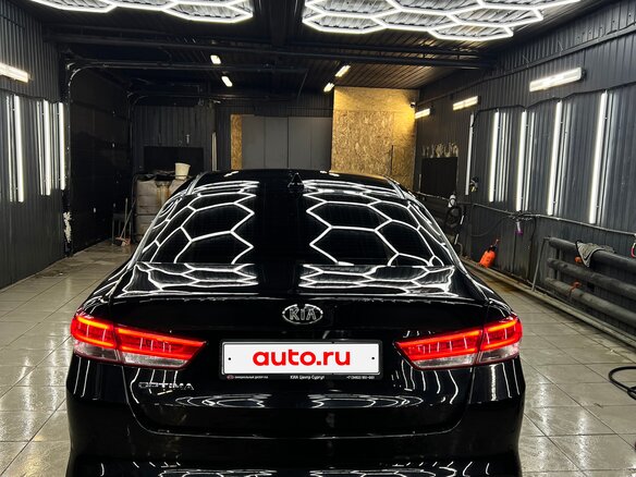 2017 Kia Optima IV, чёрный, 2100000 рублей - вид 6