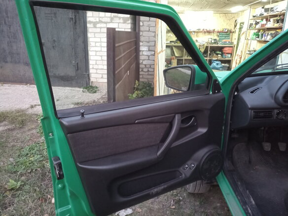 2000 Lada (ВАЗ) 2109, зелёный - вид 21
