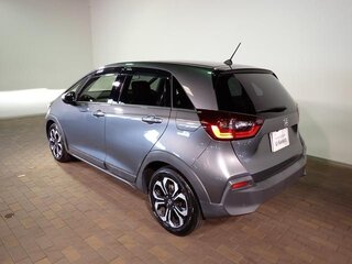 2020 Honda Fit Crosstar IV, серый, 970000 рублей, вид 4