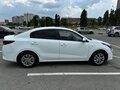2020 Kia Rio IV, белый, 1920000 рублей - вид 1