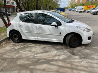 2010 Peugeot 207 I Рестайлинг, белый, 700000 рублей, вид 3