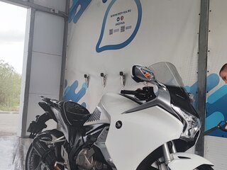 2010 Honda VFR 1200, белый, 750000 рублей, вид 1
