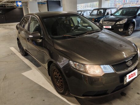 2010 Kia Cerato 5-speed II, коричневый, 620000 рублей, вид 4