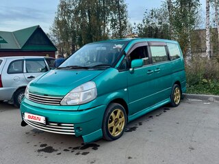 2000 Nissan Serena II (C24), зелёный, 530000 рублей, вид 2
