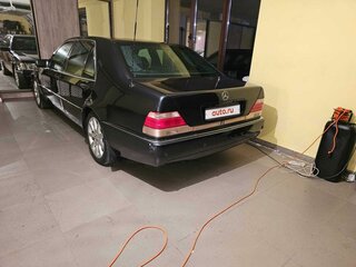 1998 Mercedes-Benz S-Класс 600 Long III (W140) Рестайлинг, синий, 11700000 рублей, вид 3