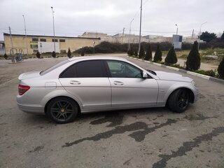 2007 Mercedes-Benz C-Класс 220 III (W204), серебристый, 1490000 рублей, вид 5