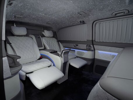 2024 Mercedes-Benz V-Класс Extra Long 300 d экстра длинный III (W447) Рестайлинг 2, чёрный, 27000000 рублей, вид 2