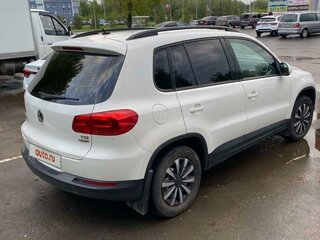 2011 Volkswagen Tiguan I Рестайлинг, белый, 750000 рублей, вид 4