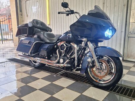 2009 Harley-Davidson Road Glide, синий, 1000000 рублей, вид 1