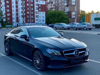 2018 Mercedes-Benz E-Класс 220 d V (W213, S213, C238), чёрный, 2839738 рублей, вид 4