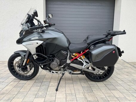 2021 Ducati Multistrada V4, серый, 2100000 рублей, вид 1