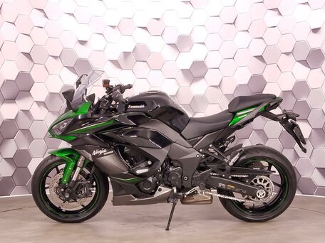 2023 Kawasaki Ninja 1000 SX, чёрный, 1229000 рублей, вид 4