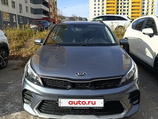 2021 Kia Rio X IV Рестайлинг, серый, 1585000 рублей, вид 2