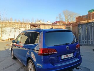 2018 Volkswagen Sharan II Рестайлинг, синий, 2350000 рублей, вид 5