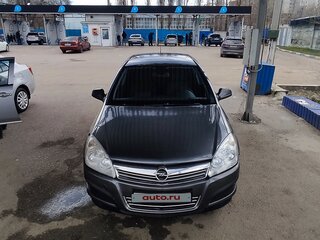 2011 Opel Astra H Рестайлинг, серый, 549000 рублей, вид 2