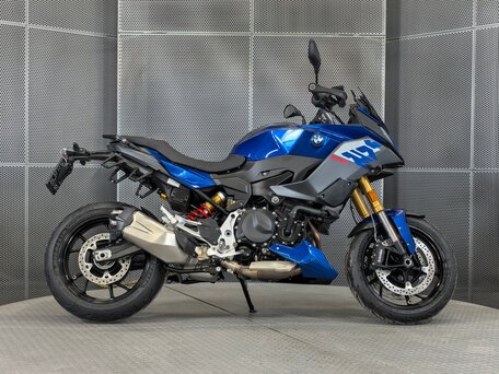2024 BMW F 900 XR, синий, 1299000 рублей, вид 1
