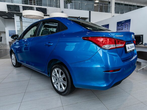 2024 Changan Alsvin, синий - вид 2