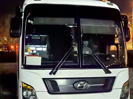 2012 Hyundai Universe, белый, 2600000 рублей, вид 4