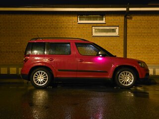 2014 Skoda Yeti I Рестайлинг, красный, 1343000 рублей, вид 3