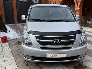 2008 Hyundai Grand Starex I, серебристый, 1850000 рублей, вид 1