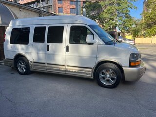 2003 Chevrolet Express II, белый, 3700000 рублей, вид 5