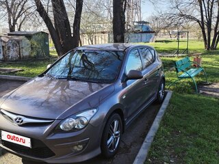2011 Hyundai i30 I Рестайлинг, коричневый, 930000 рублей, вид 1