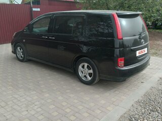 2010 Toyota ISis I Рестайлинг, чёрный, 1320000 рублей, вид 3