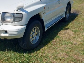 1995 Mitsubishi Pajero II, белый, 870000 рублей, вид 2