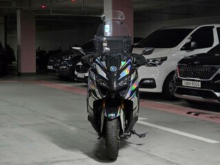 2023 Yamaha TMAX, чёрный, 1470000 рублей, вид 3
