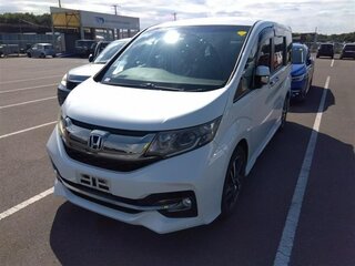 2016 Honda Stepwgn Spada V, белый, 1650000 рублей, вид 3