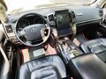 2013 Toyota Land Cruiser 200 Series Рестайлинг 1, чёрный, 4749000 рублей - вид 11