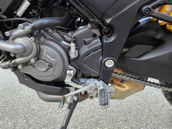 2024 Ducati Multistrada V2, красный, 1560000 рублей - вид 9
