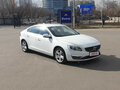 2016 Volvo S60 II Рестайлинг, белый - вид 4