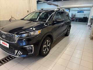 2020 Kia Sorento III Prime Рестайлинг, чёрный, 2750000 рублей, вид 2