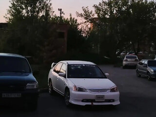 2001 Honda Civic Ferio III, белый, 285000 рублей, вид 5