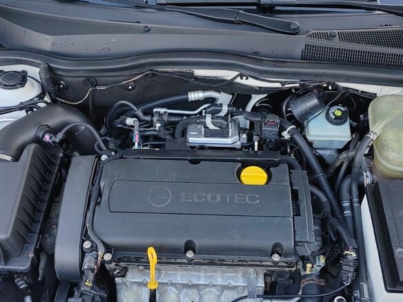 2013 Opel Astra H Рестайлинг, белый, 860000 рублей - вид 9