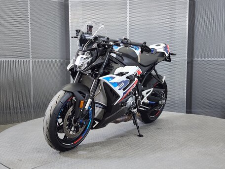 2023 BMW M 1000 R, белый, 1999000 рублей, вид 4