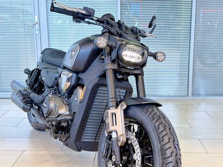 2025 QJMotor SRV 600 V, чёрный, 699000 рублей, вид 1