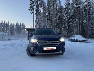 2017 Ford Kuga II Рестайлинг, синий, 1300000 рублей, вид 2